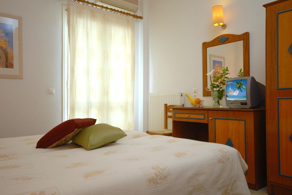 Barbouni Hotel & Studios Naxos City Dış mekan fotoğraf