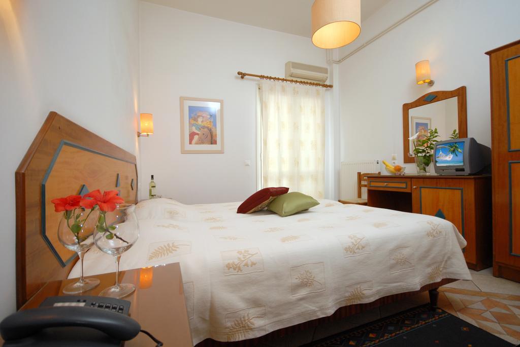 Barbouni Hotel & Studios Naxos City Dış mekan fotoğraf